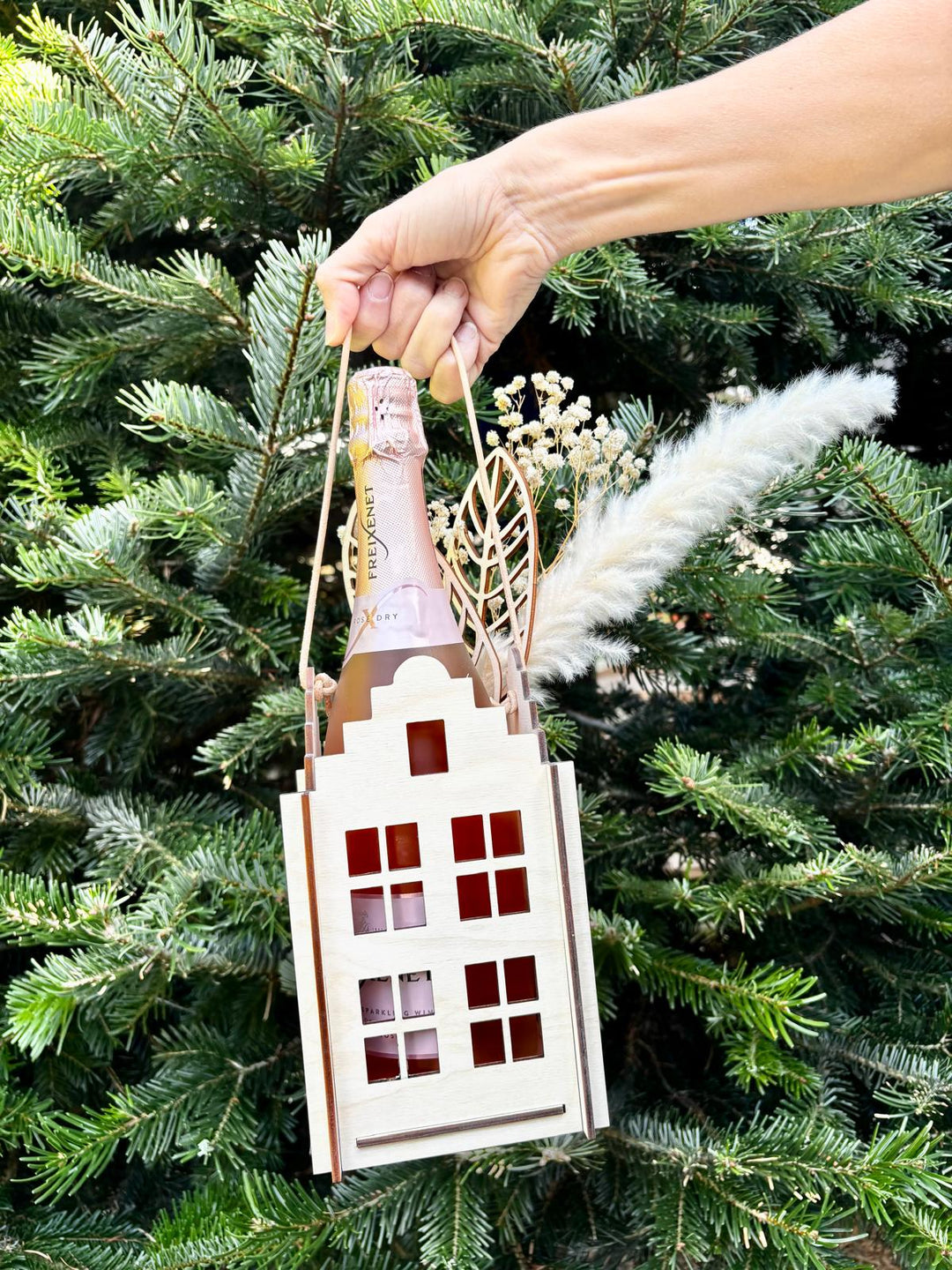 Geschenkverpackung - Halter, Laterne & Weinflaschenbox