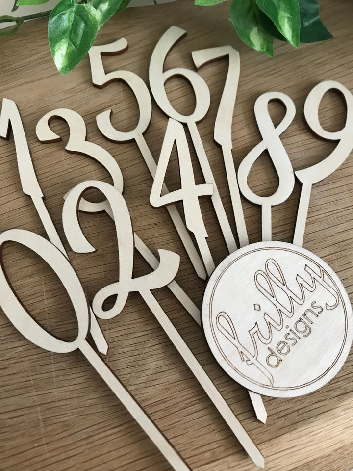 Fee Cake Topper