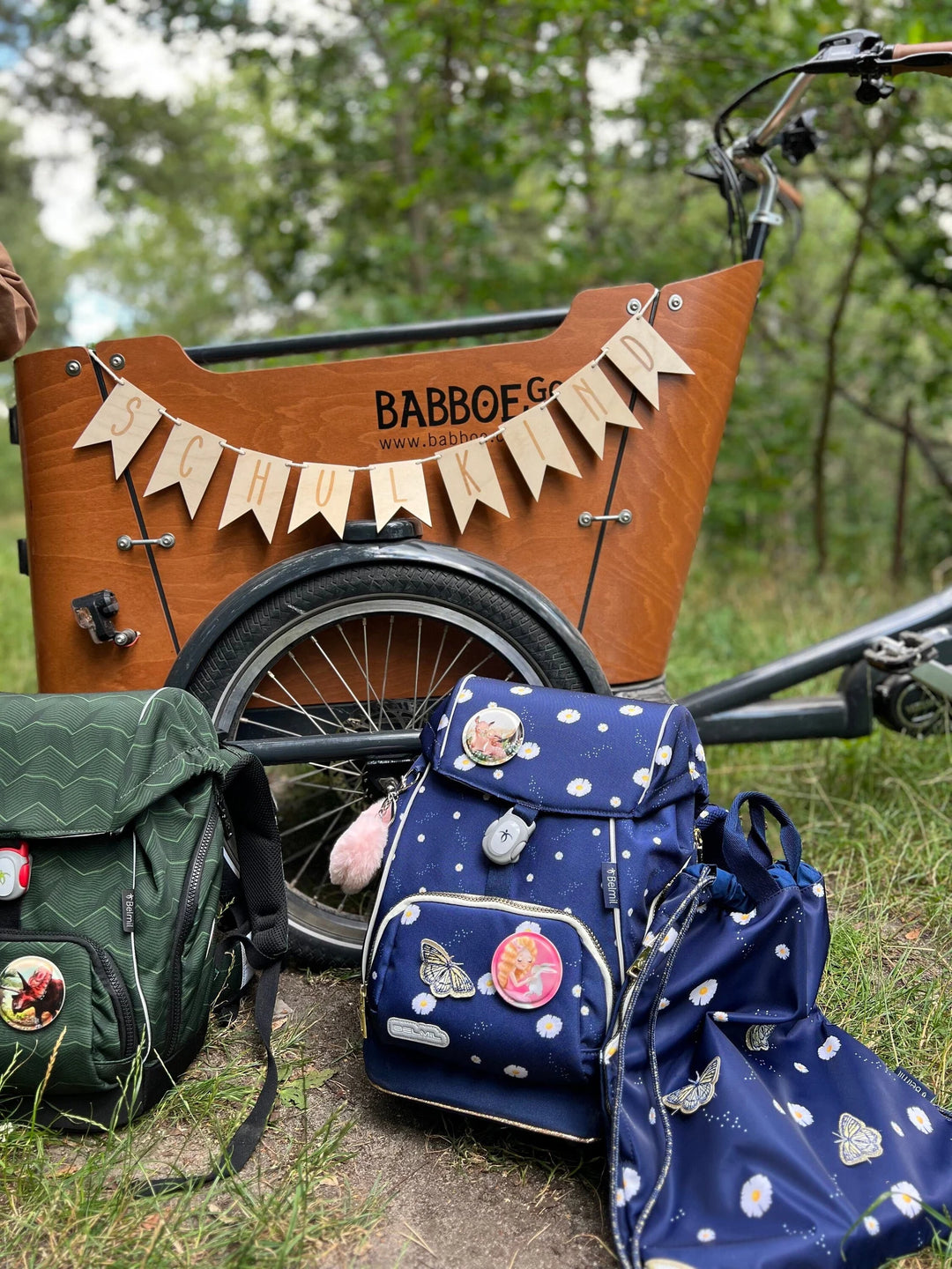 SCHULKIND Holz Wimpel Girlande